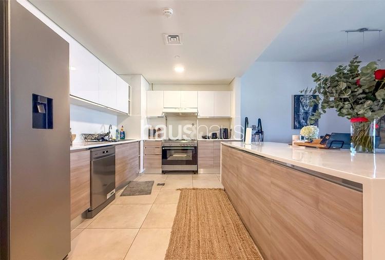 2 bedroom apartment for sale - haus & haus