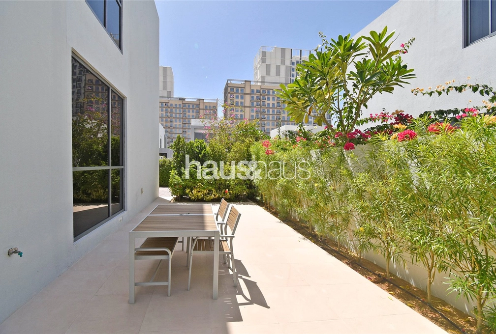 3 bedroom villa to rent - haus & haus