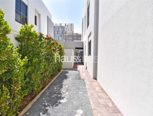 3 bedroom villa to rent - haus & haus