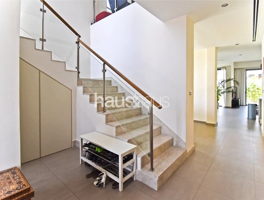 3 bedroom villa to rent - haus & haus