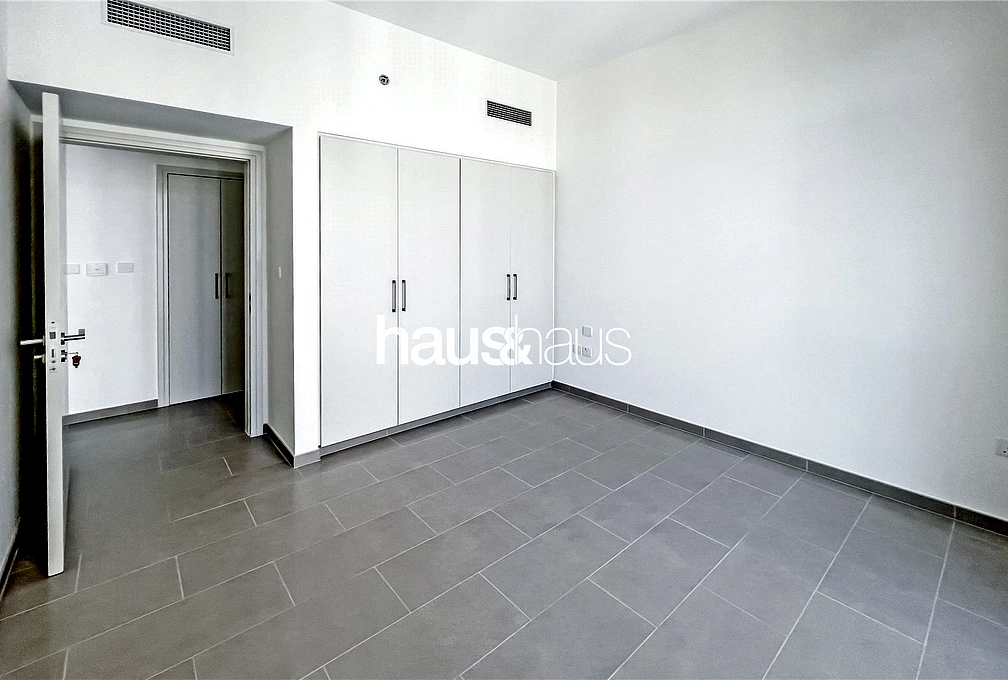 mobile-banner - Haus and Haus