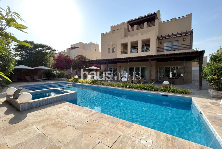 6 bedroom villa to rent - haus & haus