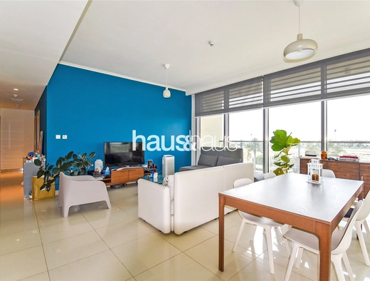 mobile-banner - Haus and Haus