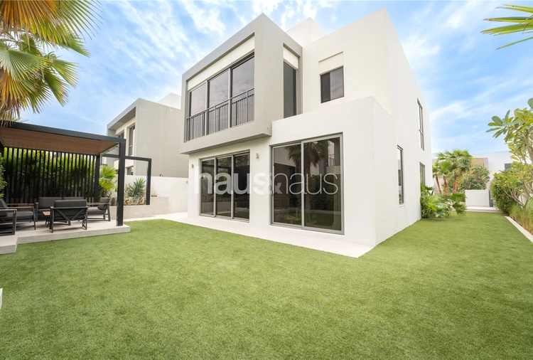 4 bedroom villa for sale - haus & haus