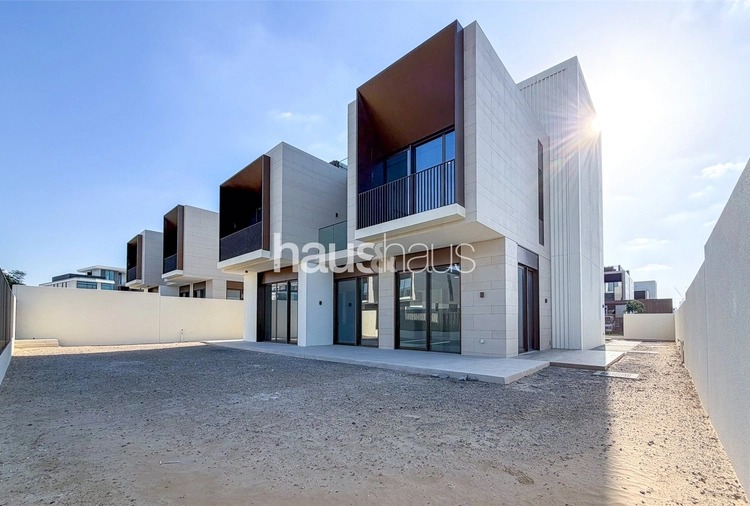 5 bedroom villa to rent - haus & haus