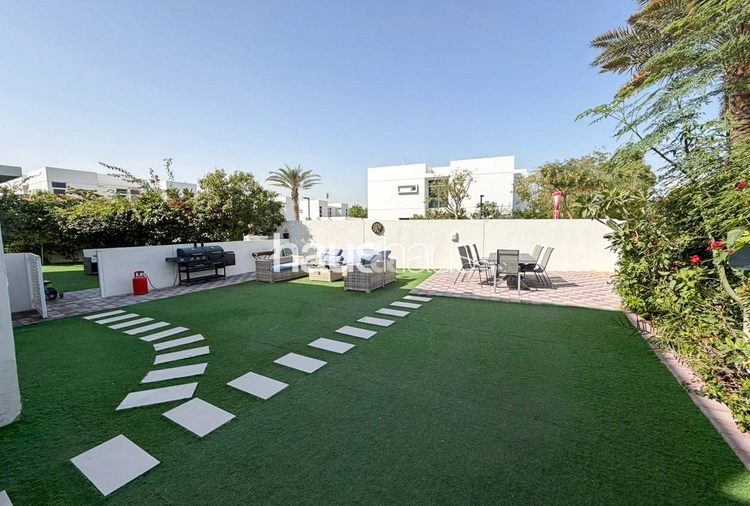 3 bedroom townhouse for sale - haus & haus