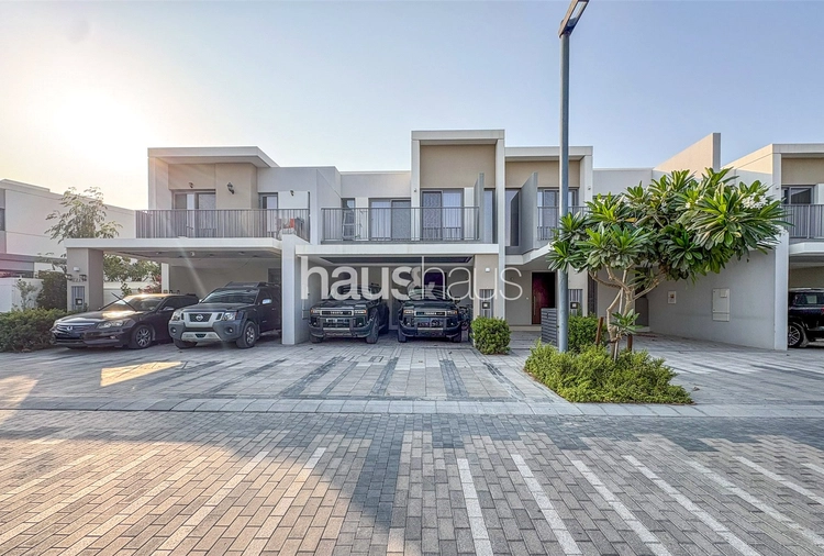 3 bedroom townhouse for sale - haus & haus