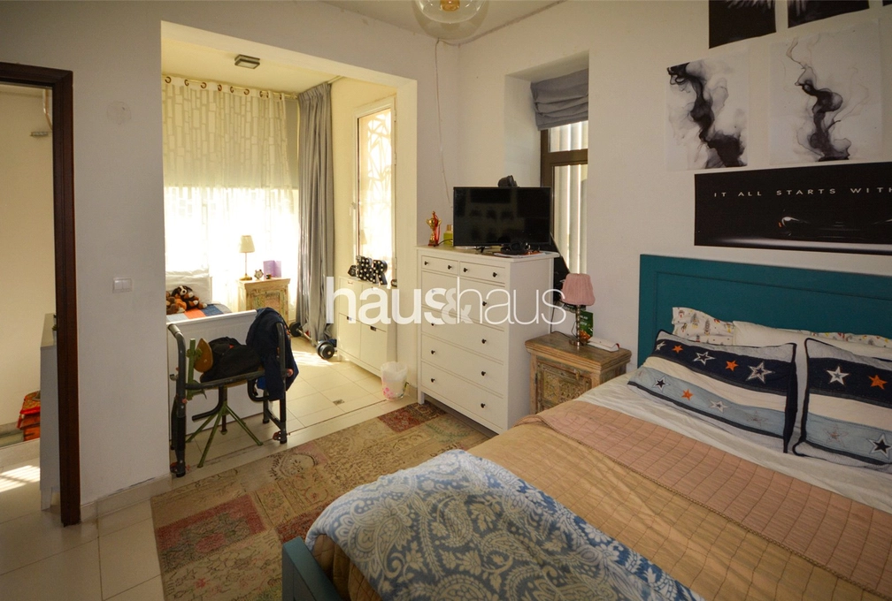 mobile-banner - Haus and Haus