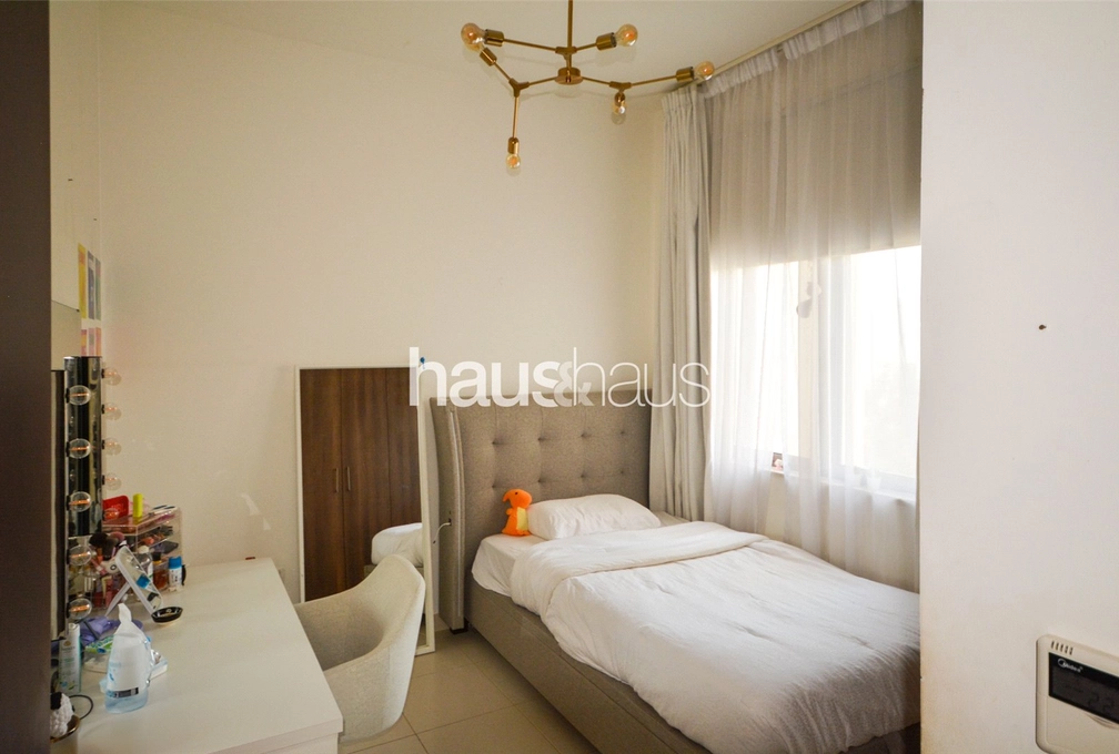 mobile-banner - Haus and Haus