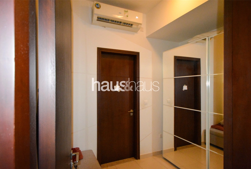 mobile-banner - Haus and Haus