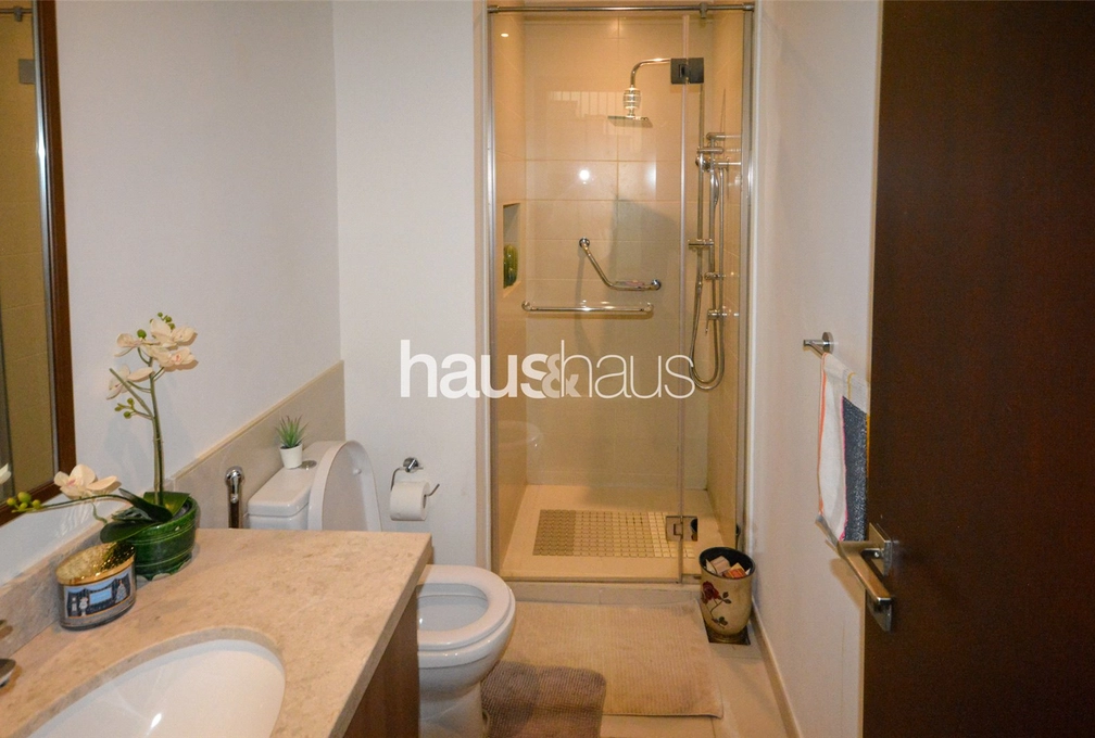 mobile-banner - Haus and Haus