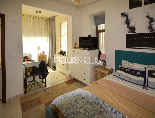 mobile-banner - Haus and Haus