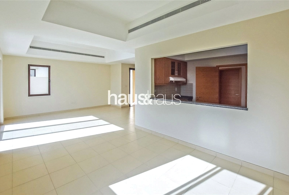 3 bedroom villa for sale - haus & haus