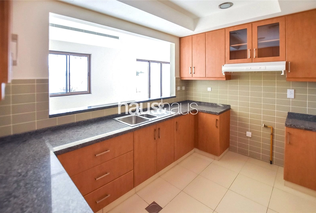 3 bedroom villa for sale - haus & haus