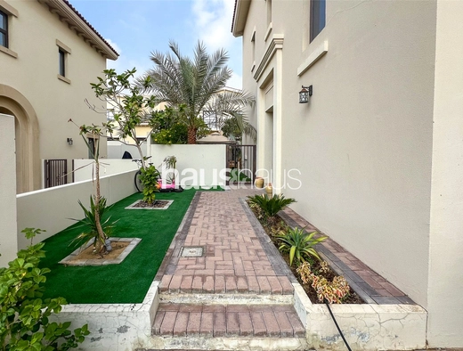 3 bedroom villa for sale - haus & haus