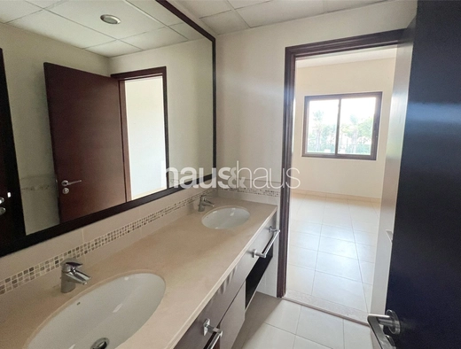 3 bedroom villa for sale - haus & haus