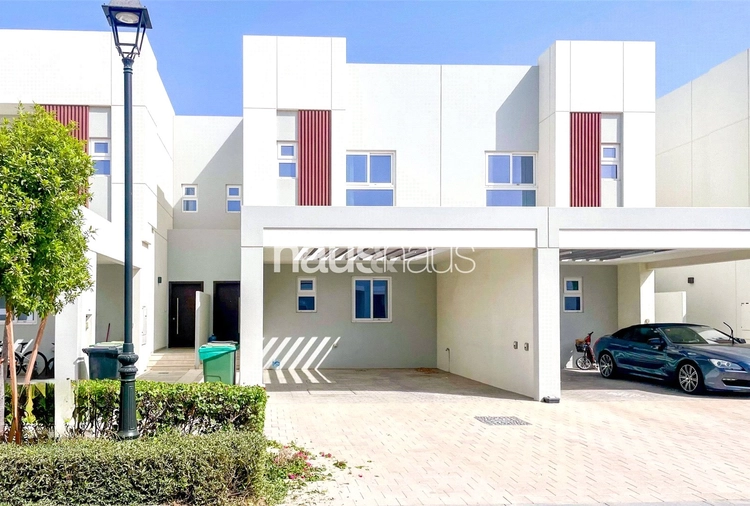 3 bedroom townhouse for sale - haus & haus