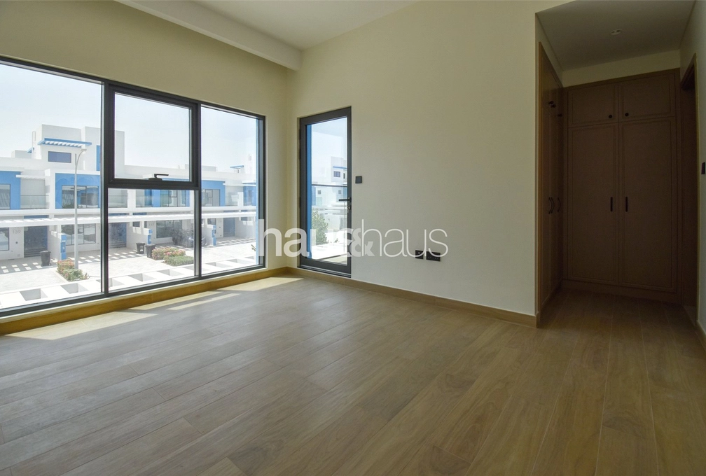 4 bedroom townhouse for sale - haus & haus