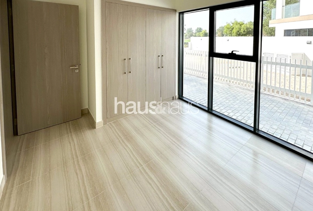 mobile-banner - Haus and Haus