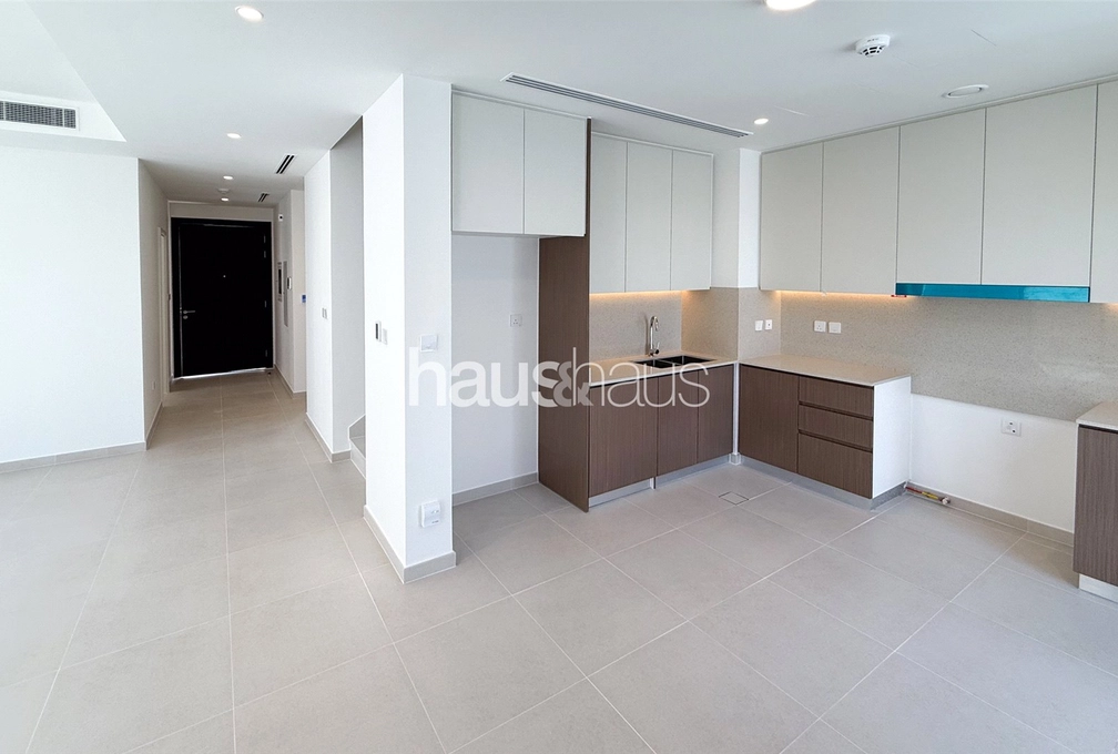 4 bedroom villa for sale - haus & haus