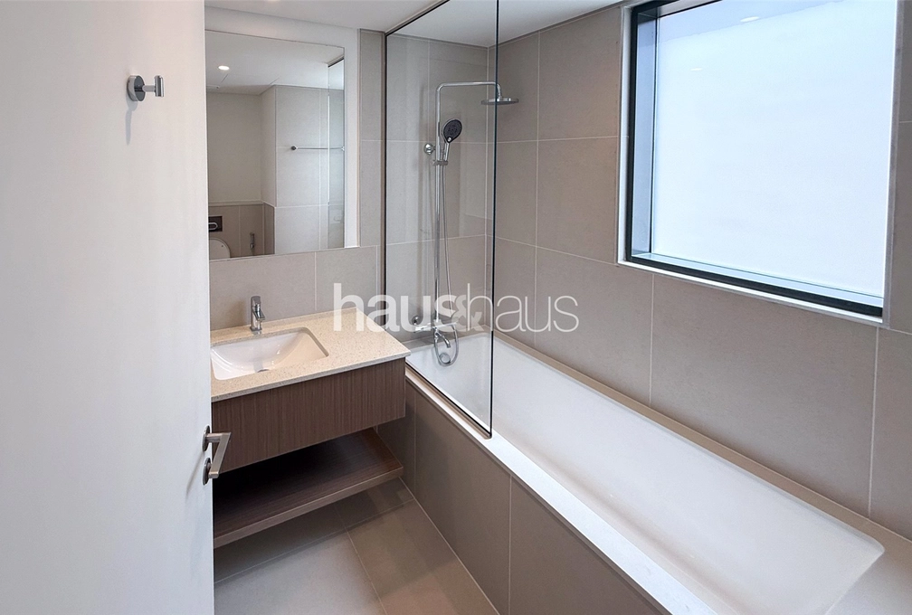 4 bedroom villa for sale - haus & haus