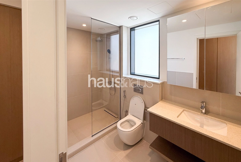 4 bedroom villa for sale - haus & haus