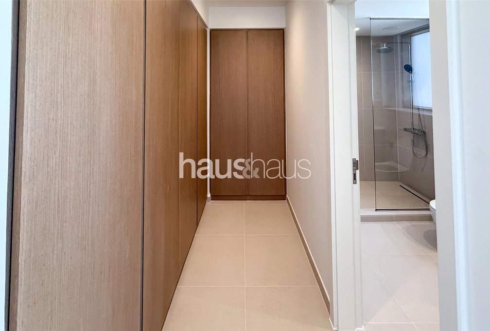 4 bedroom villa for sale - haus & haus