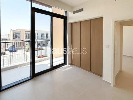 4 bedroom villa for sale - haus & haus