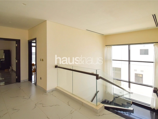 mobile-banner - Haus and Haus