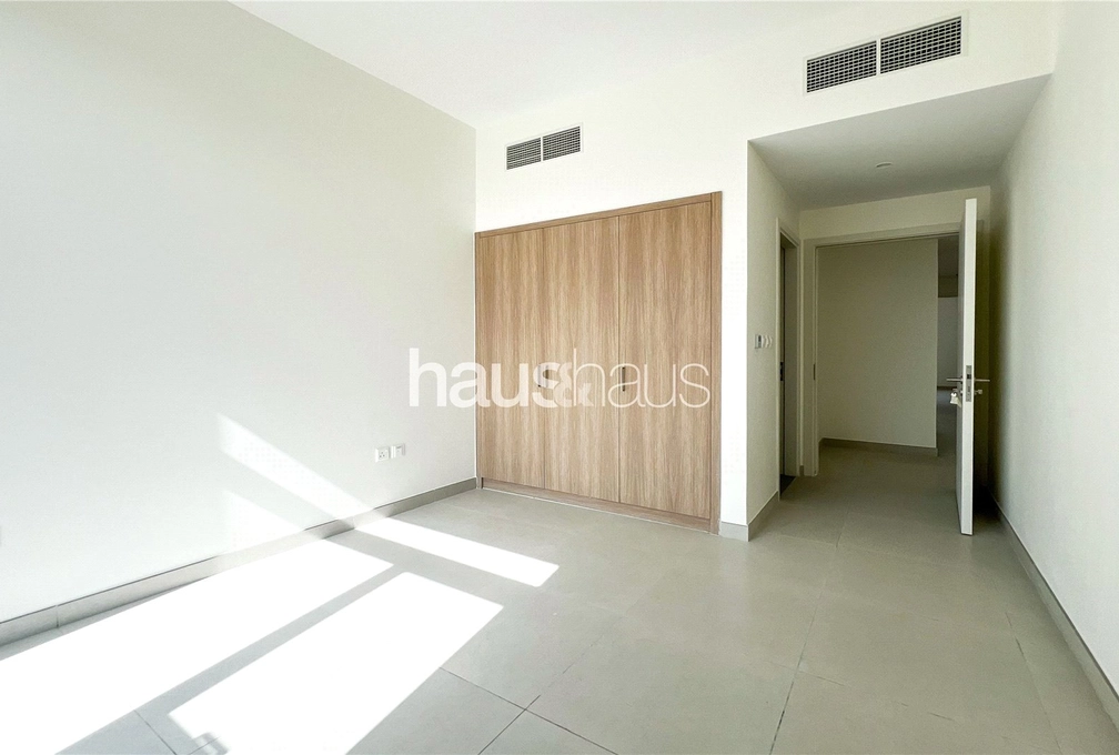 4 bedroom villa to rent - haus & haus