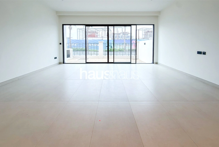 5 bedroom townhouse for sale - haus & haus