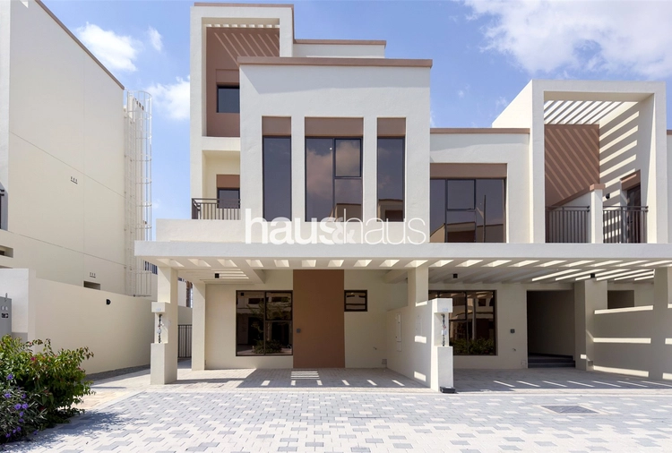 5 bedroom townhouse for sale - haus & haus