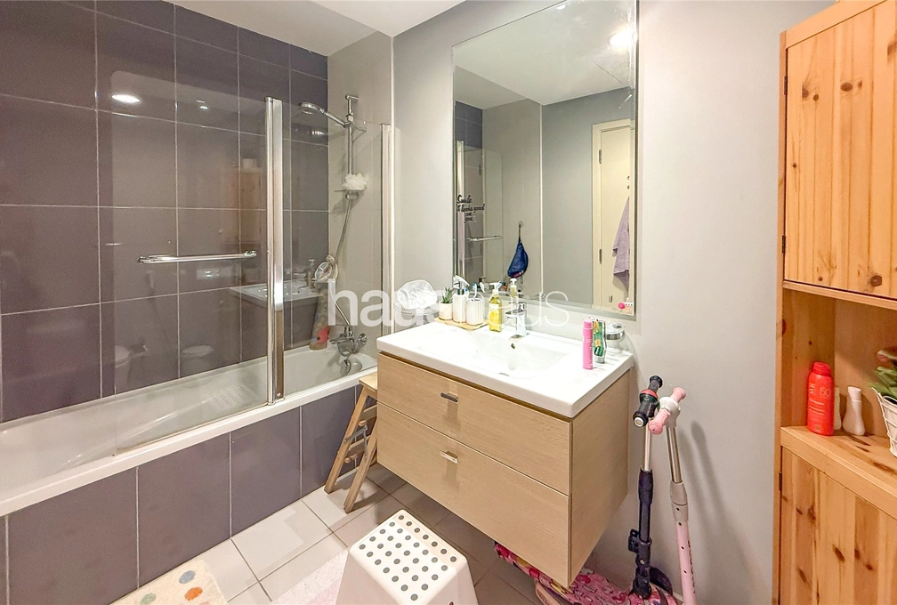 2 bedroom apartment for sale - haus & haus