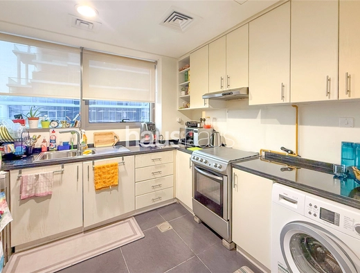 2 bedroom apartment for sale - haus & haus