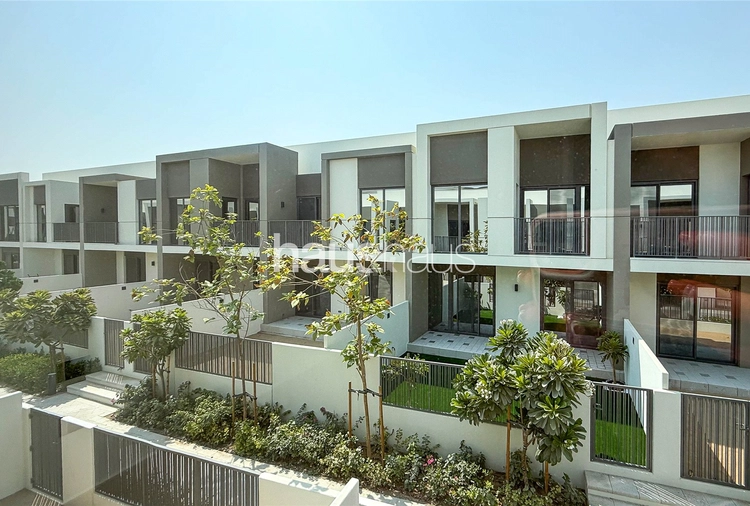 3 bedroom townhouse for sale - haus & haus