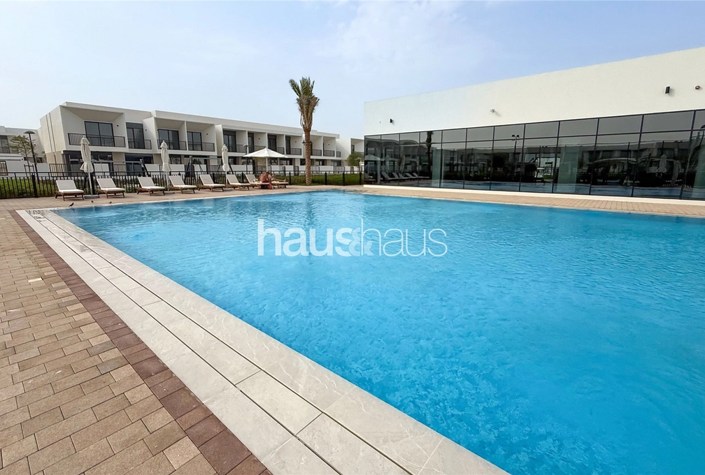 3 bedroom townhouse for sale - haus & haus