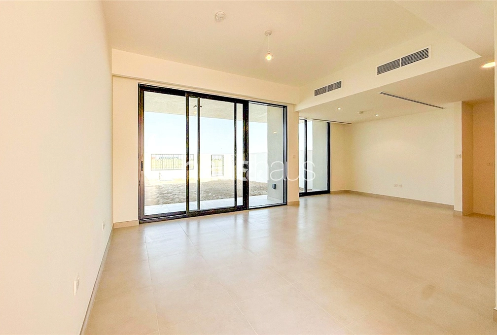 3 bedroom townhouse for sale - haus & haus