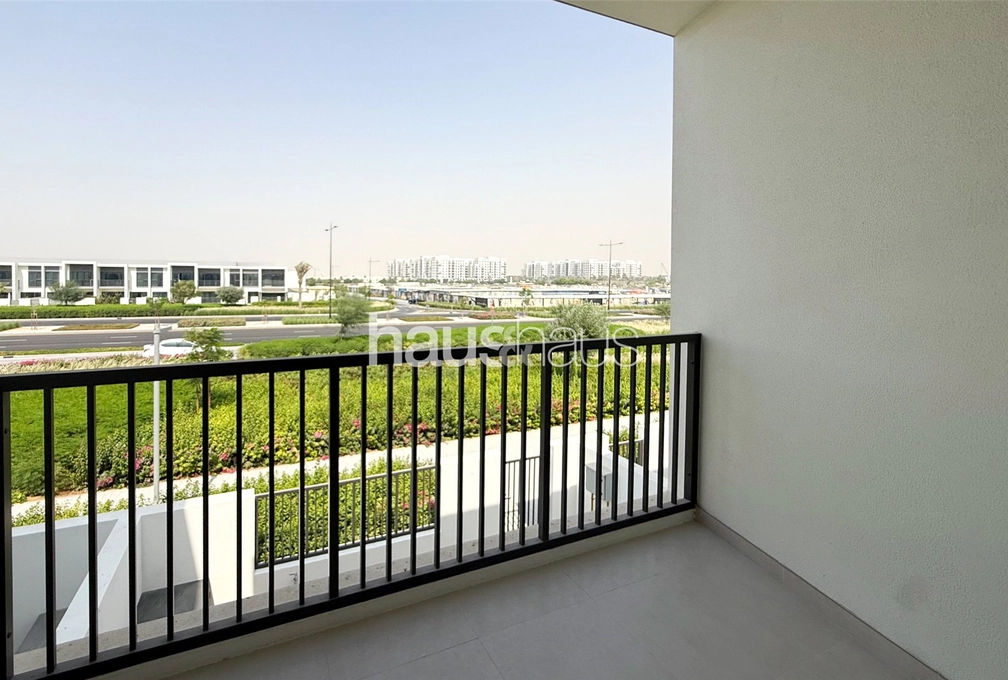 3 bedroom townhouse for sale - haus & haus