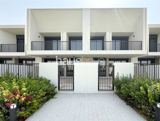 3 bedroom townhouse for sale - haus & haus