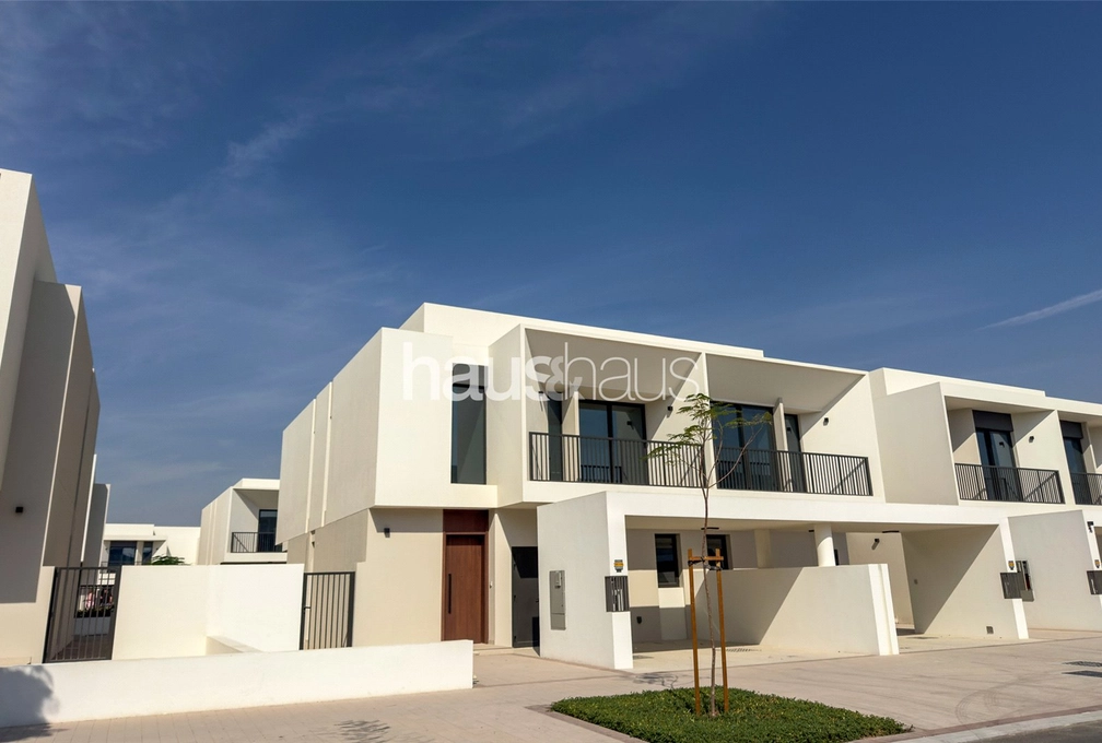 4 bedroom townhouse for sale - haus & haus