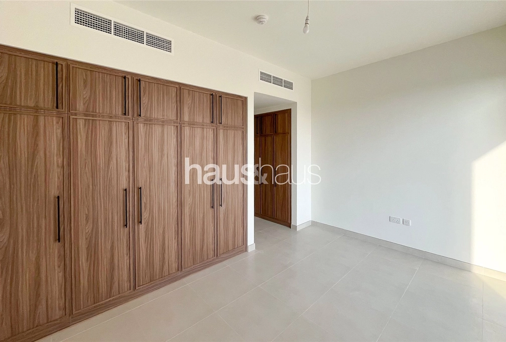 4 bedroom townhouse for sale - haus & haus