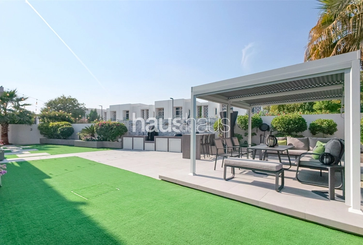 3 bedroom townhouse for sale - haus & haus