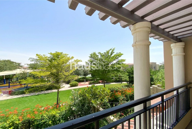 3 bedroom townhouse for sale - haus & haus