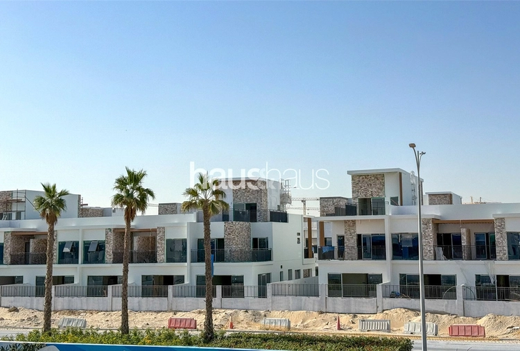 4 bedroom townhouse for sale - haus & haus