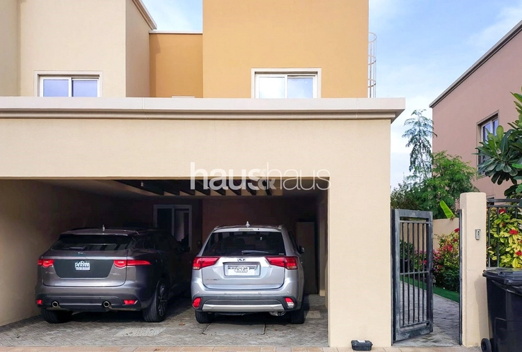 4 bedroom townhouse for sale - haus & haus