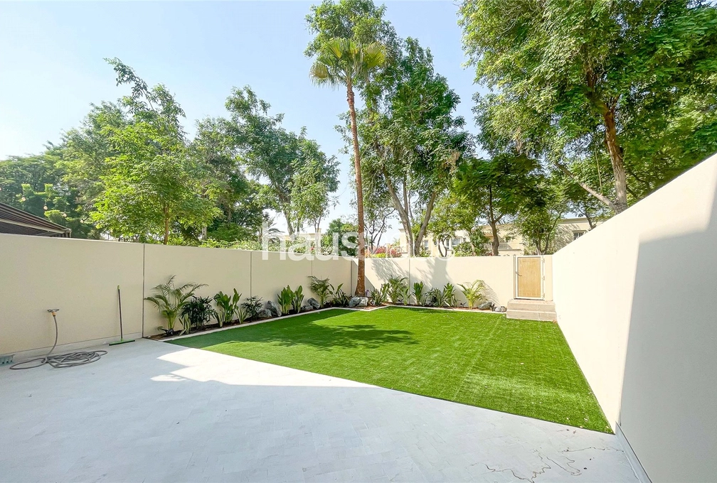 3 bedroom villa for sale - haus & haus