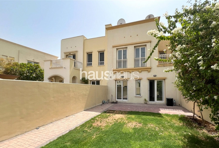 2 bedroom villa for sale - haus & haus