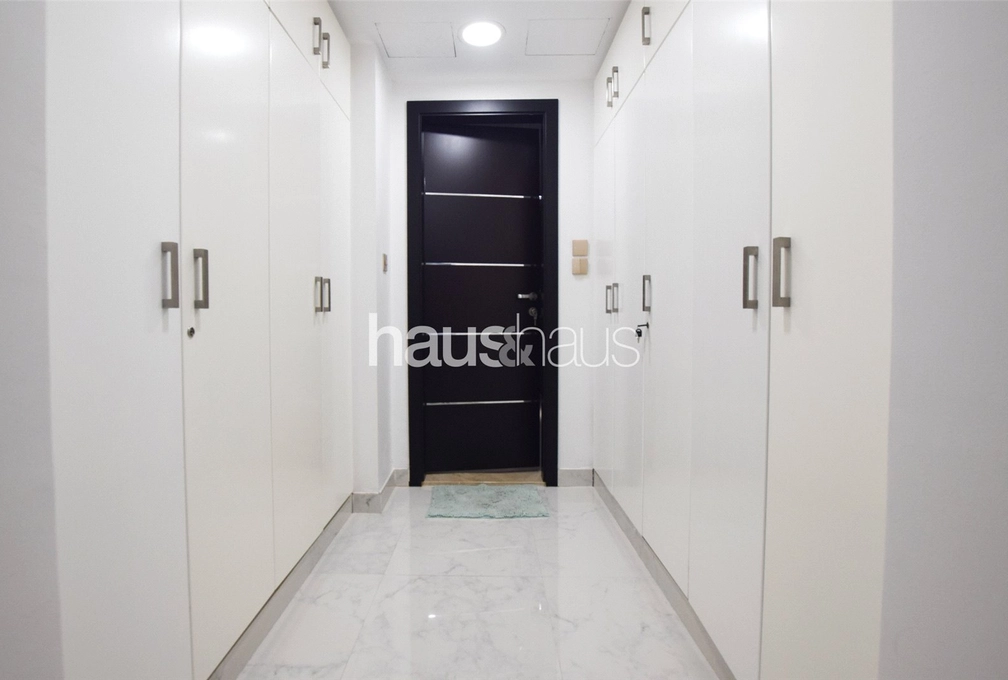 4 bedroom villa for sale - haus & haus