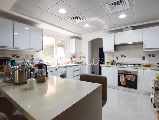 4 bedroom villa for sale - haus & haus