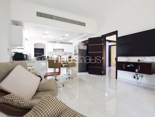 4 bedroom villa for sale - haus & haus